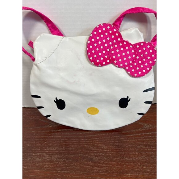 Hello Kitty Girls Pink & White Crossbody Purse & Lunch Bag Set With Bow Details - Picture 2 of 7